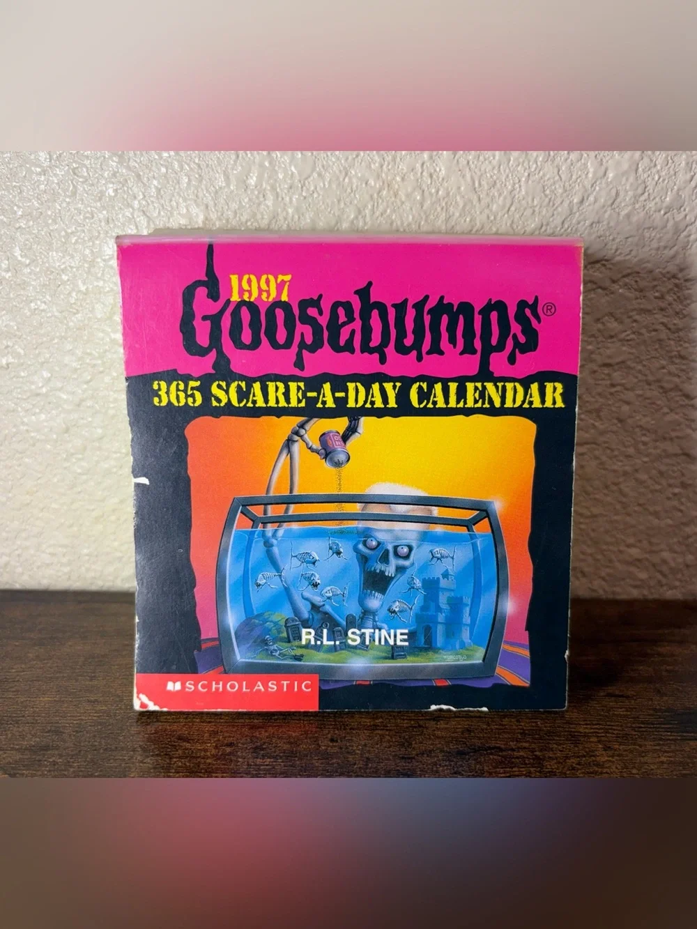 Vintage 1997 R. L. Stine Goosebumps 365 Scare-A-Day Calendar Creep Notes Unused